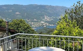Casa de Casarelhos - Andar da Moradia com terraço - Vistas rio - Gerês